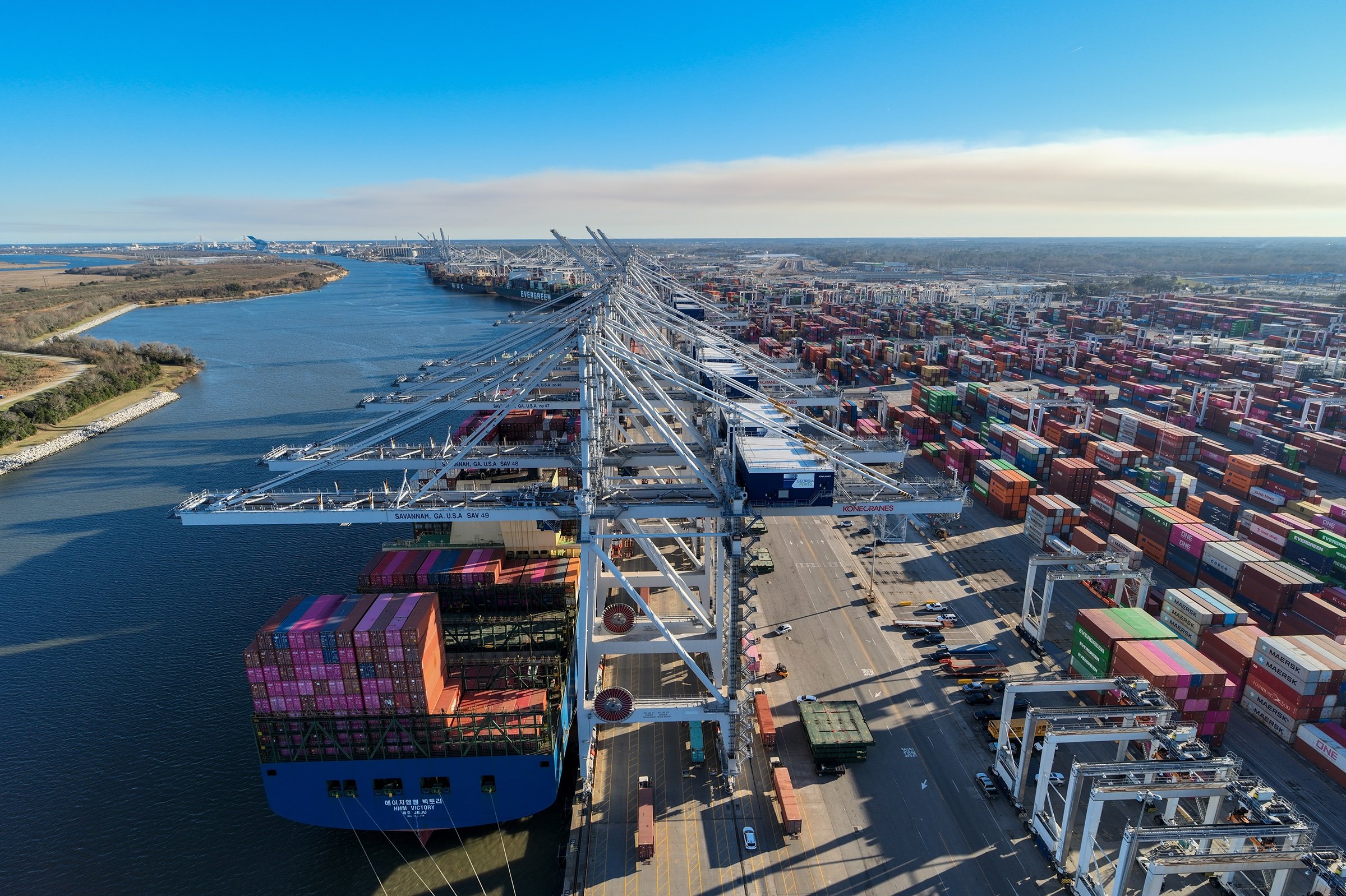 Savannah Container Trade 2.5 Percent Lower Through April