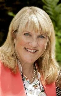 Nancy Senseney Community Volunteer Nancy is a passionate long-time community volunteer and fundraiser for a variety of causes. With her longtime experience and sophistication, she has served as a Chairman of the Seattle Children’s Healthcare System Board of Trustees, Seattle Guild Associate and SCH Foundation as well as Education Chairman of the Washington State Hospital Association.Additionally she has been active on a variety of other boards in the community. In her spare time she serves as a consultant/facilitator to numerous boards around the region. She holds a BA of Economics and BS of Political Science from the University of Colorado at Boulder. She lives in Seattle with her husband and has raised two sons.