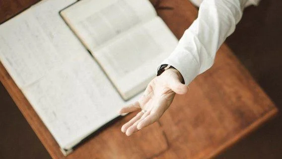 3 Things To Look For In A&nbsp;Pastor