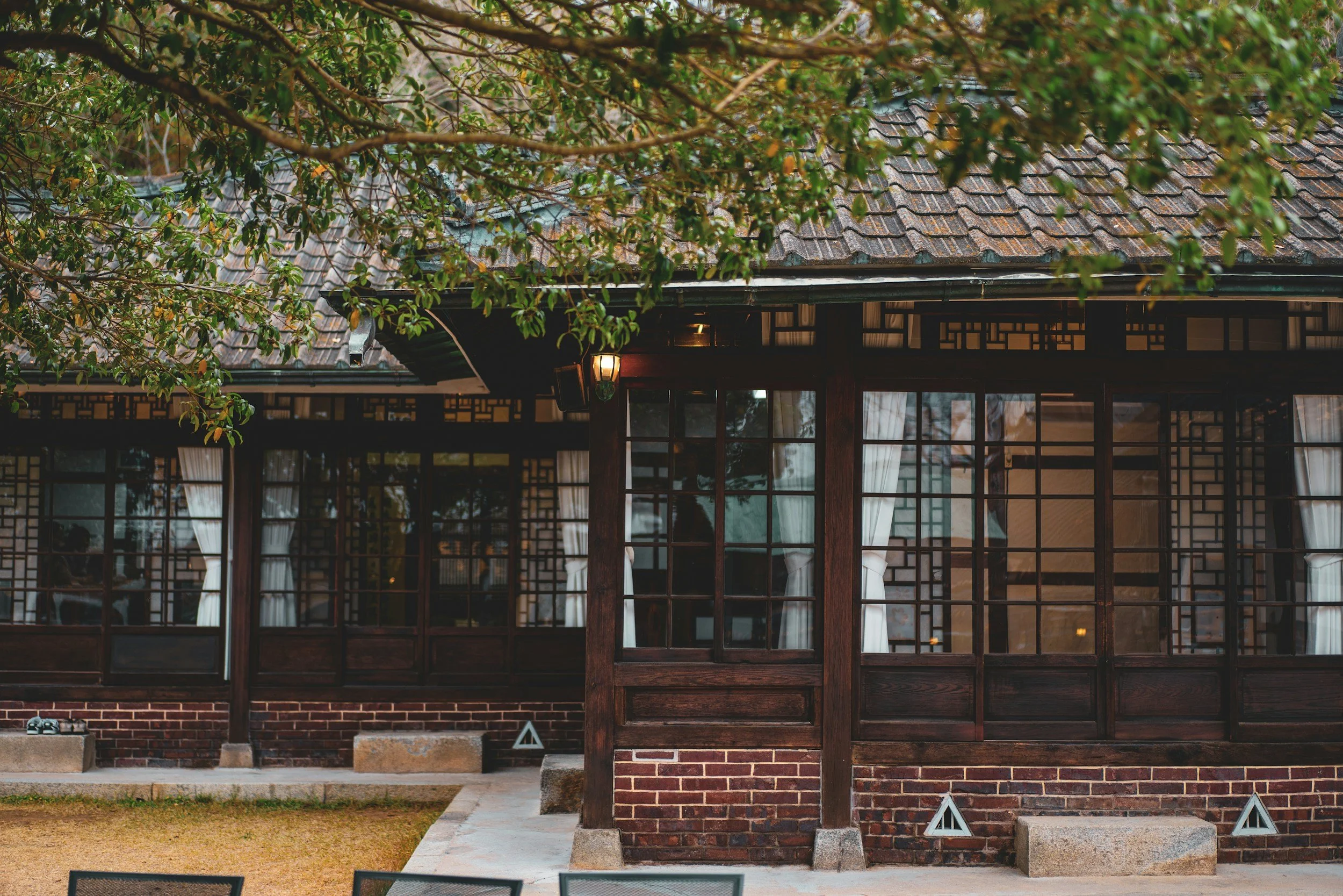 unsplash-image-Z1Y8kWBe6C8.jpg