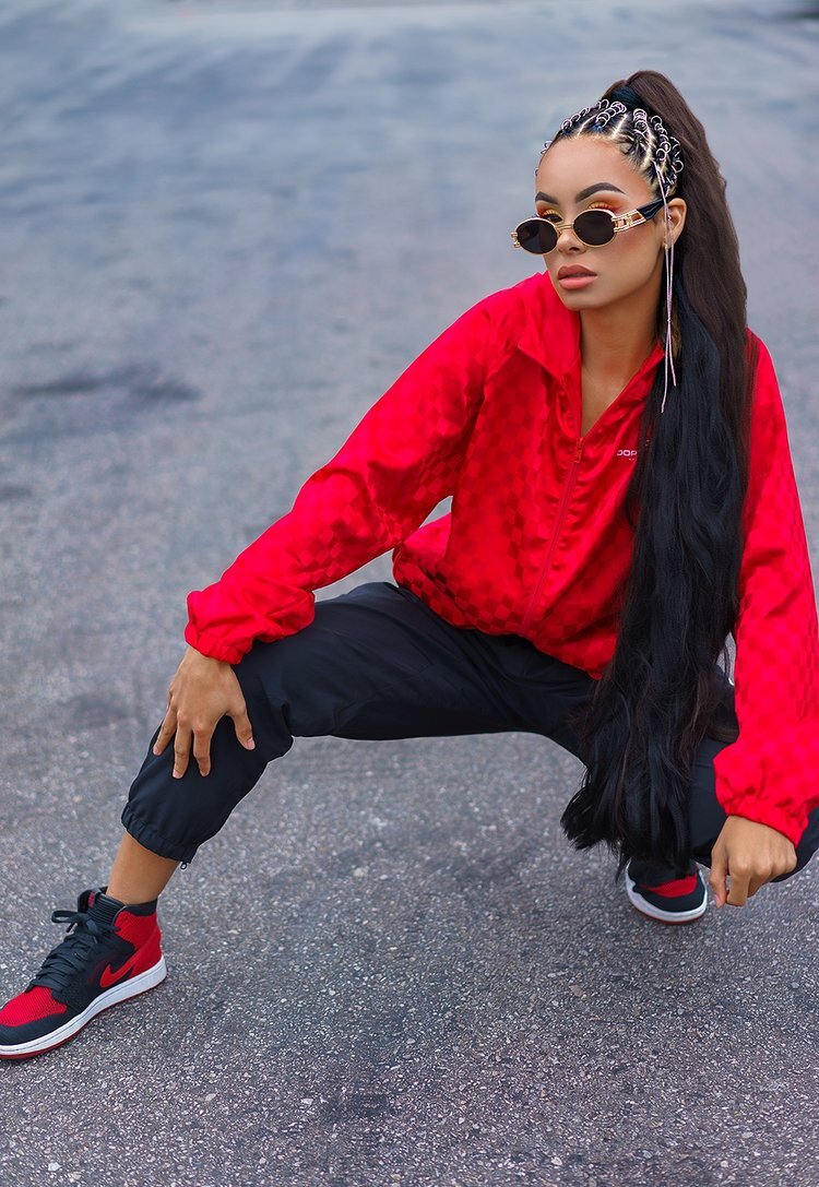 Facetune_24-06-2018-12-24-22+2.jpg