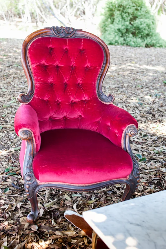 Grandfather_Chair_red.jpg