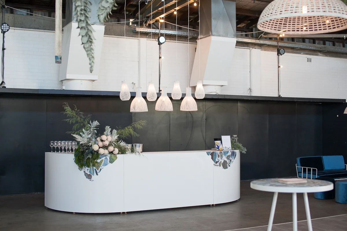 White Gloss Bar