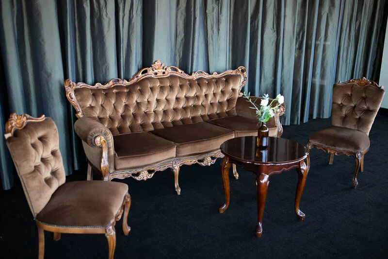Laura_Parlour_Sofa_Set.jpg