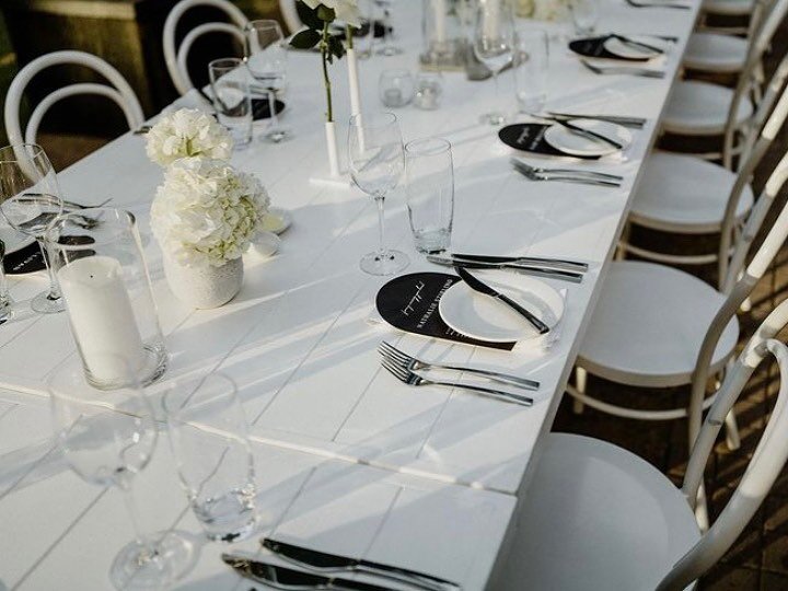 Our white dining tables &amp; bentwood captured by @natasjakremers ✔️