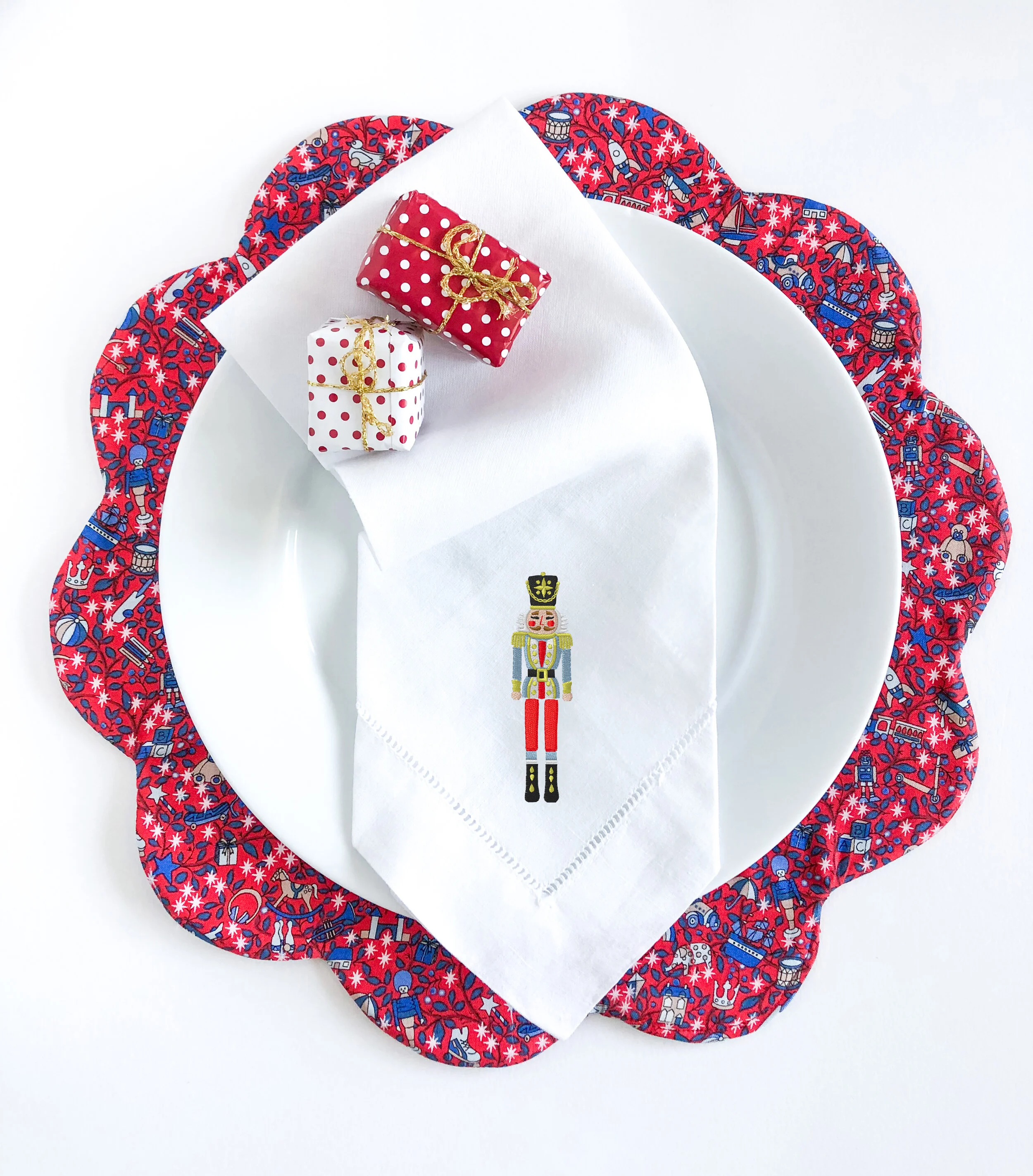 Red Magical Forest Liberty of London Scalloped Placemat, Set of 4