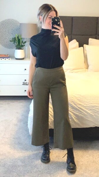 A FUN SLEEVE, MOCK NECK TEE + GREEN HIGH-RISE WIDE LEG PANTS