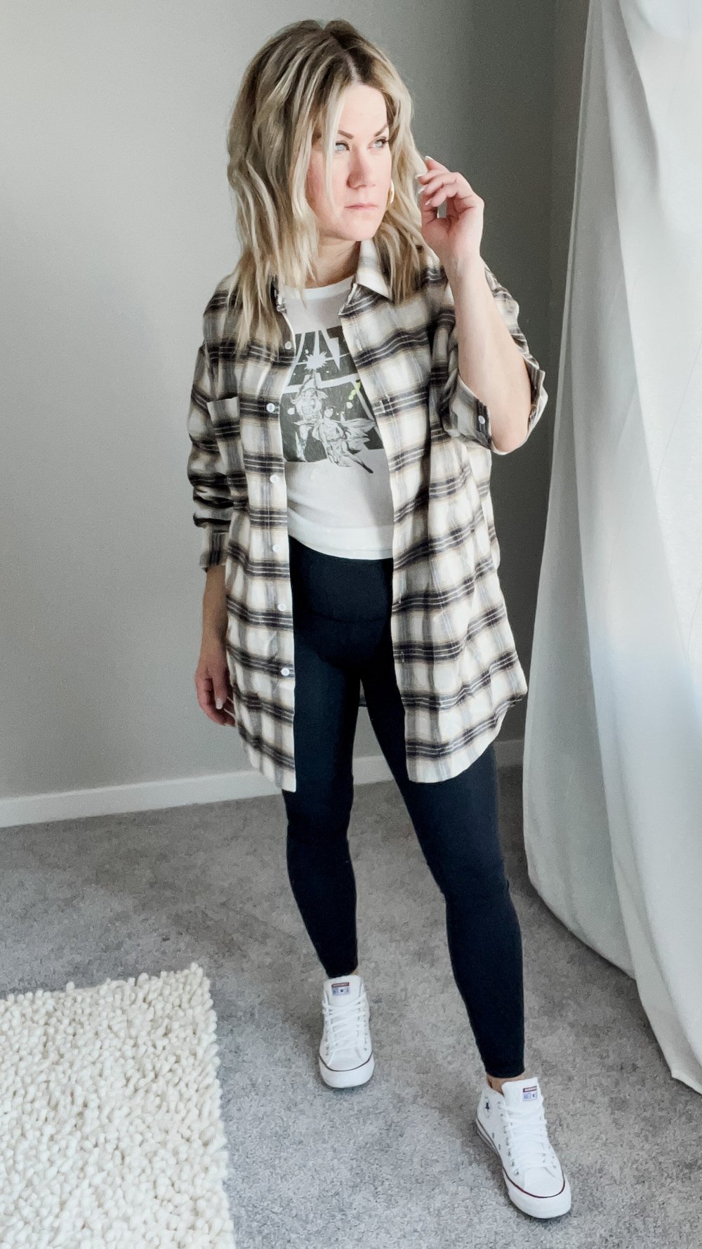 HOW TO STYLE FLANNEL WITH YOUR T-SHIRT: