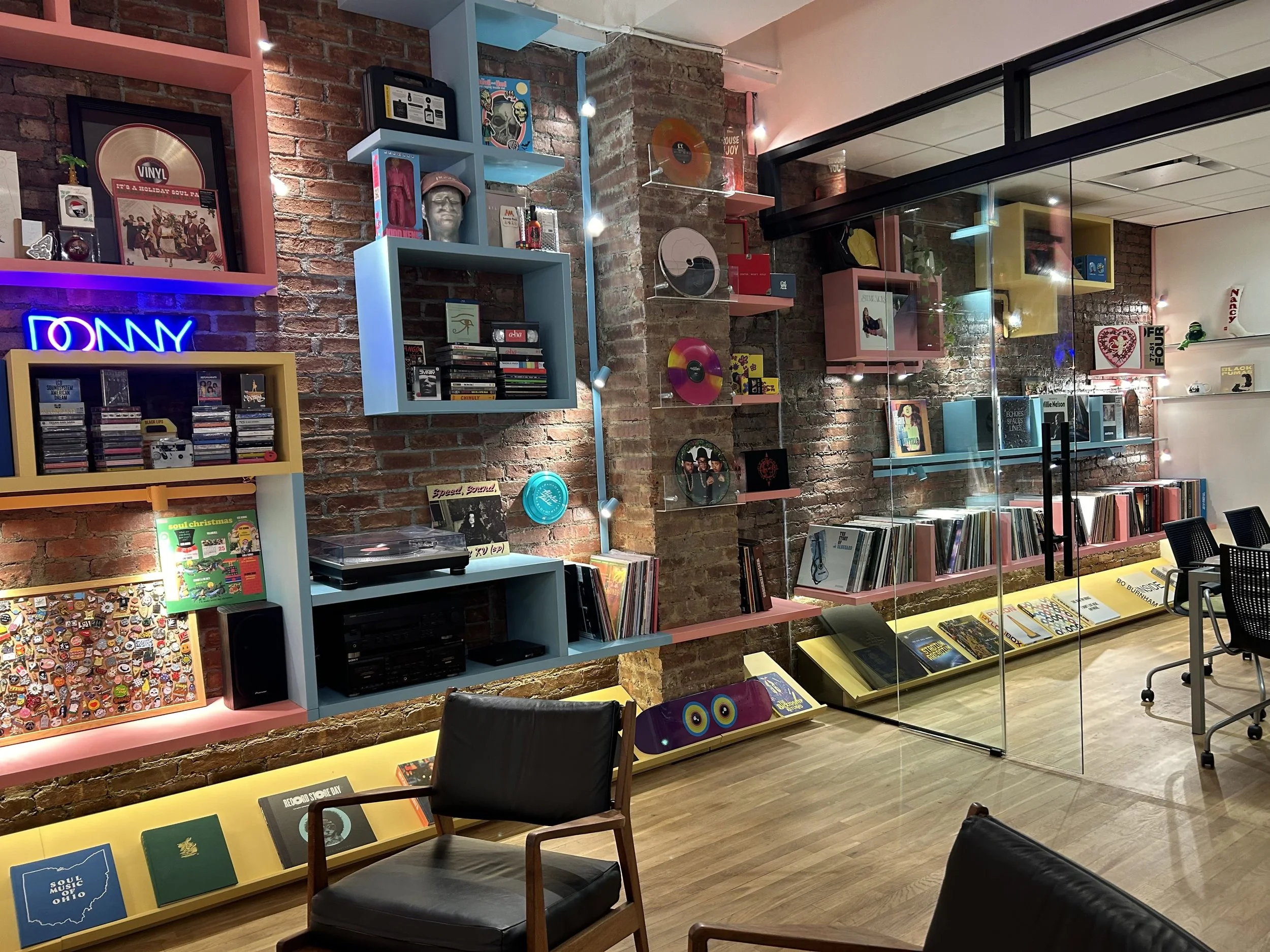 IMG_Impact Wall_lounge 1.jpg