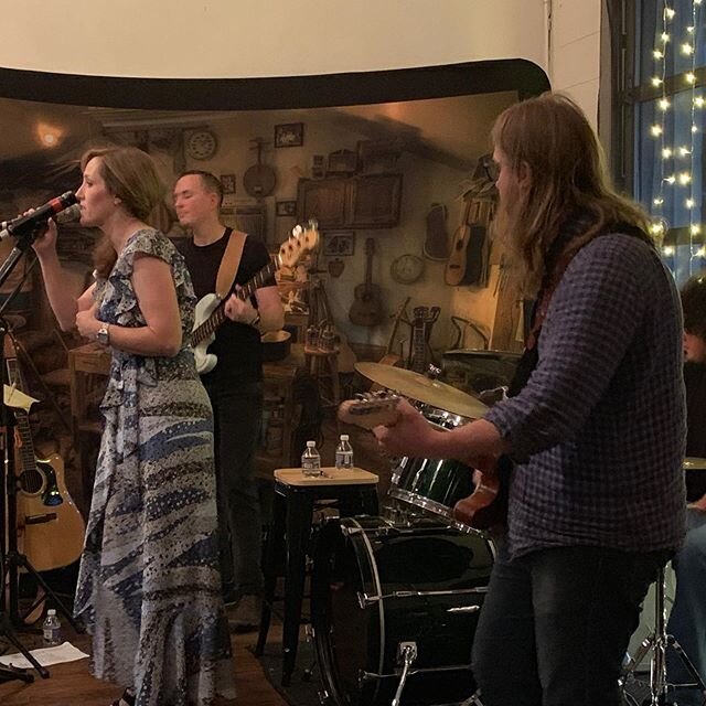 #flashback one year ago today to my album release of &ldquo;Poor Girl&rdquo; thank you to all my co-writers☺️ &amp; my producer &amp; my band! What a ride! 🎤🎶@clarkguitar @jamieskent @kalieshorr  @ronnycriss  @andyscottwills  @mallonation  @lukecun