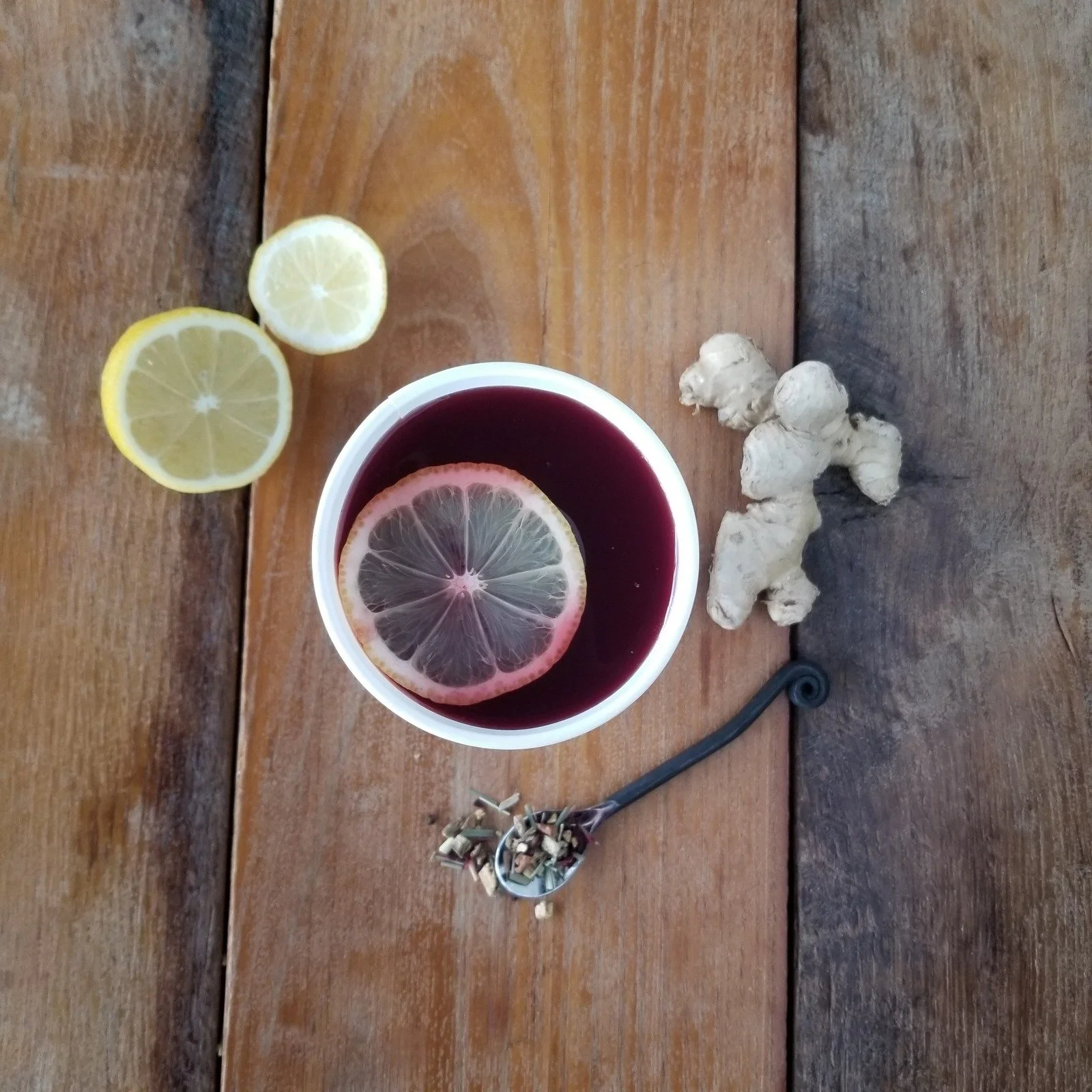 immuni-tea overhead.jpg