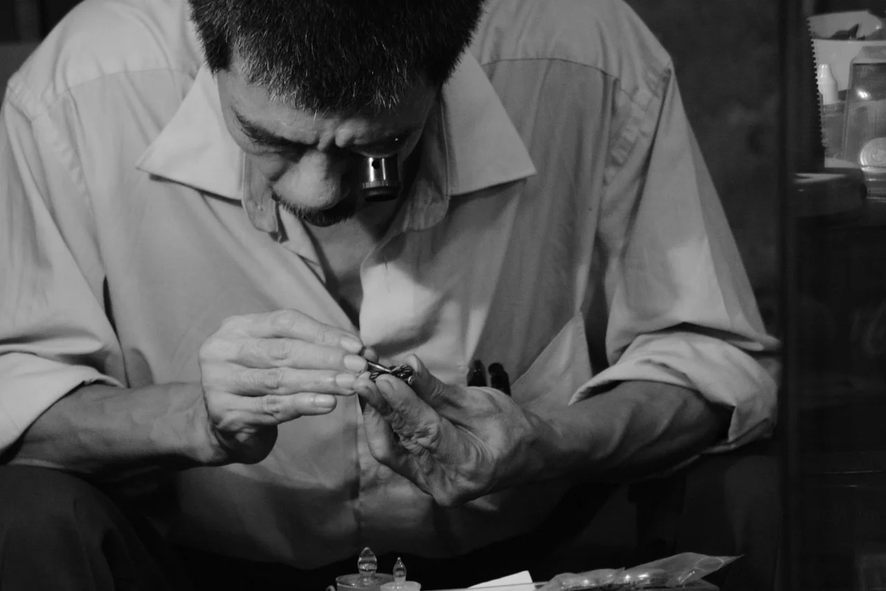 watchmaker-1163433_1280.jpg