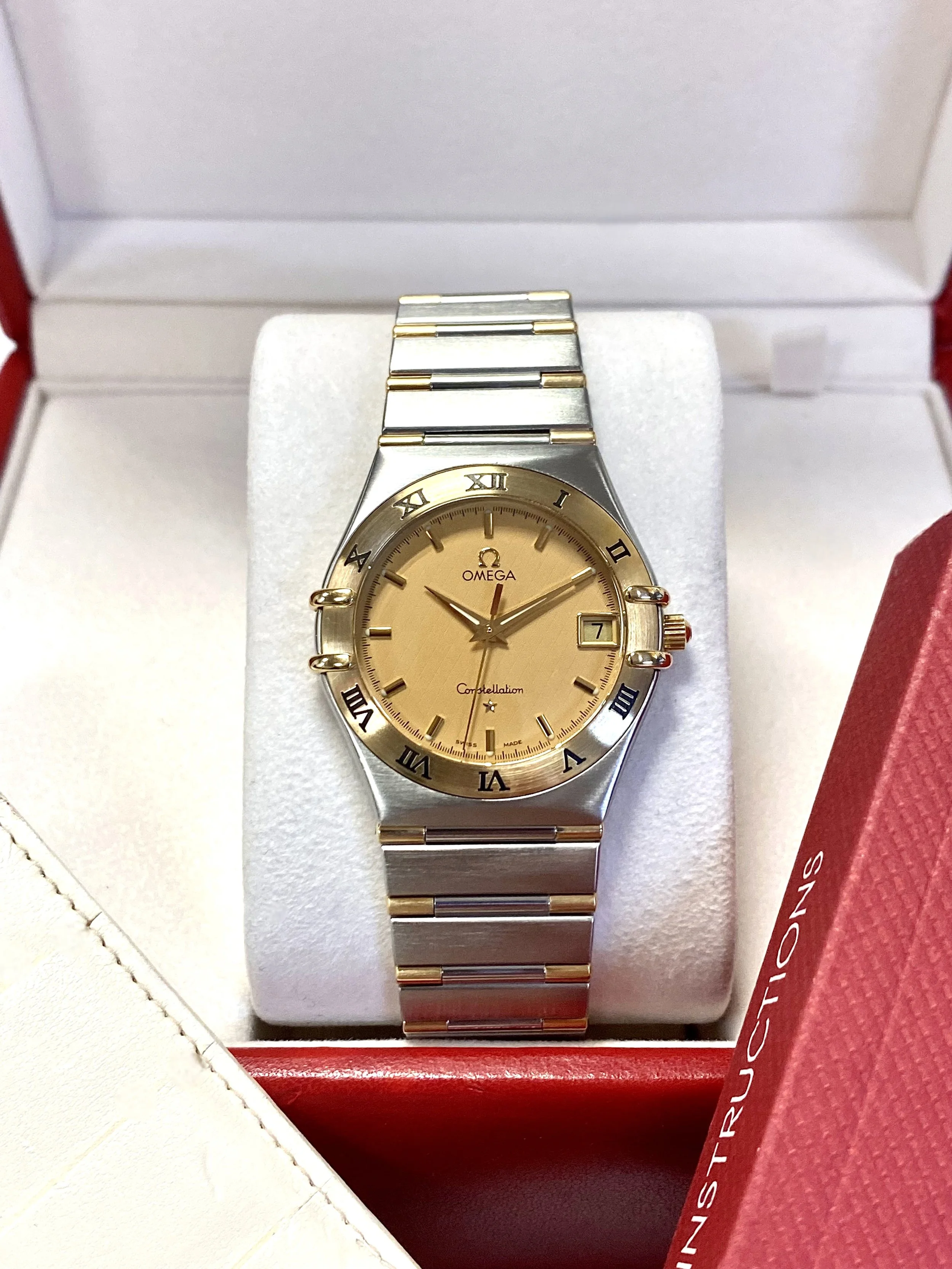 Omega Constellation Steel & 18k Gold - Midsize - Box & Papers