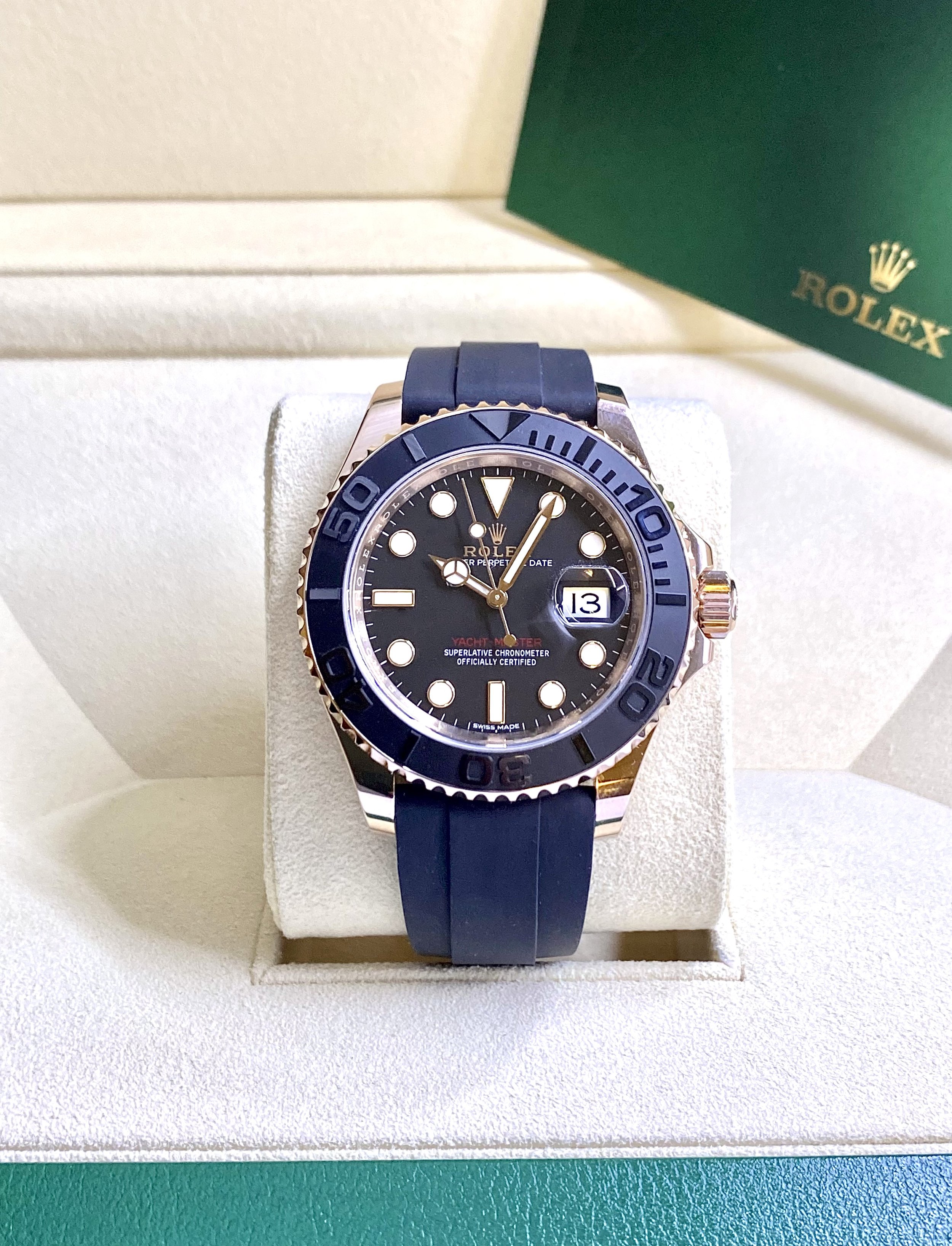Rolex Yacht-Master 40 #116655 - Solid 18k Rose Gold - Box & Manual