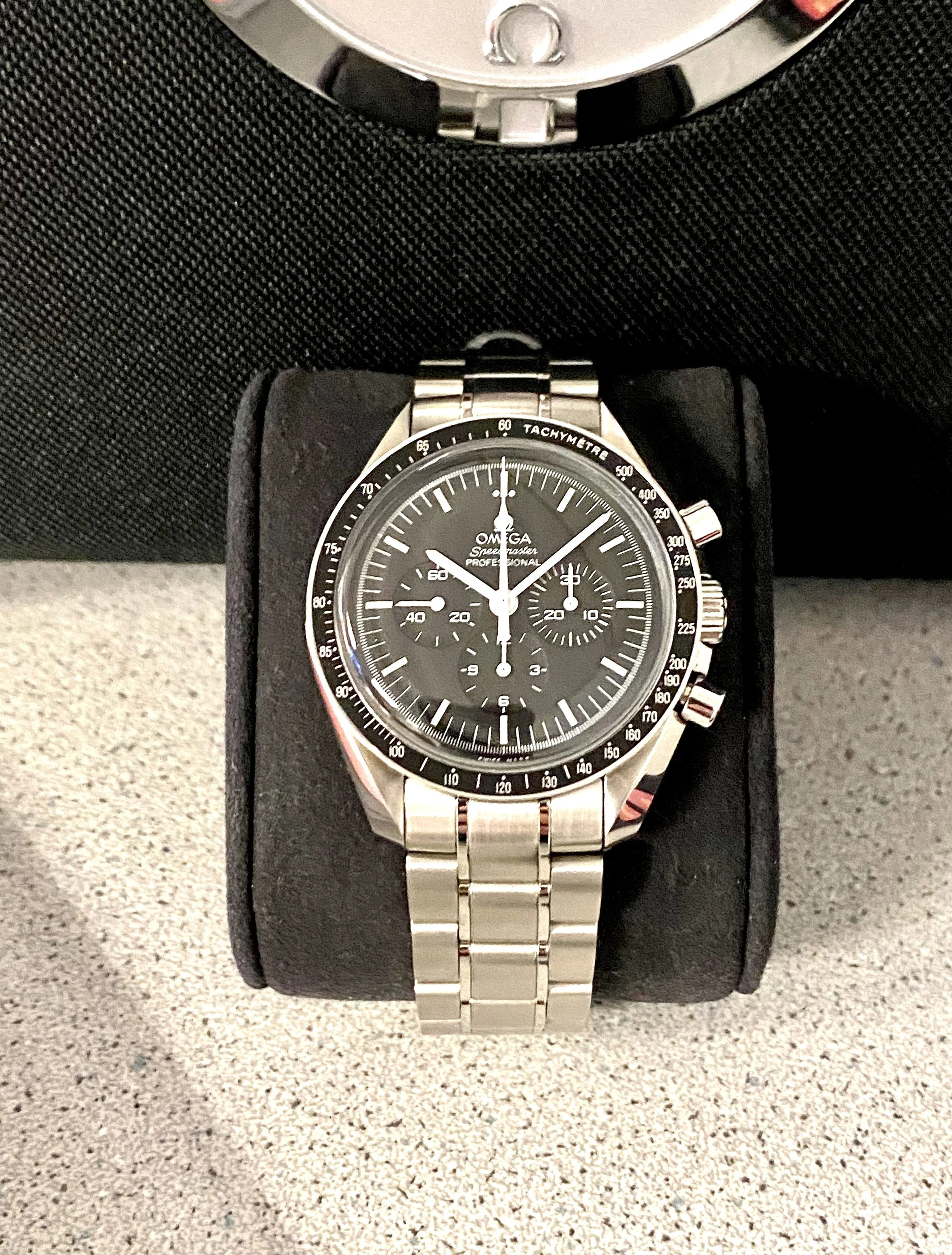 2022 Omega Speedmaster Moonwatch 311.30.42.30.01.005 - Big box Set!