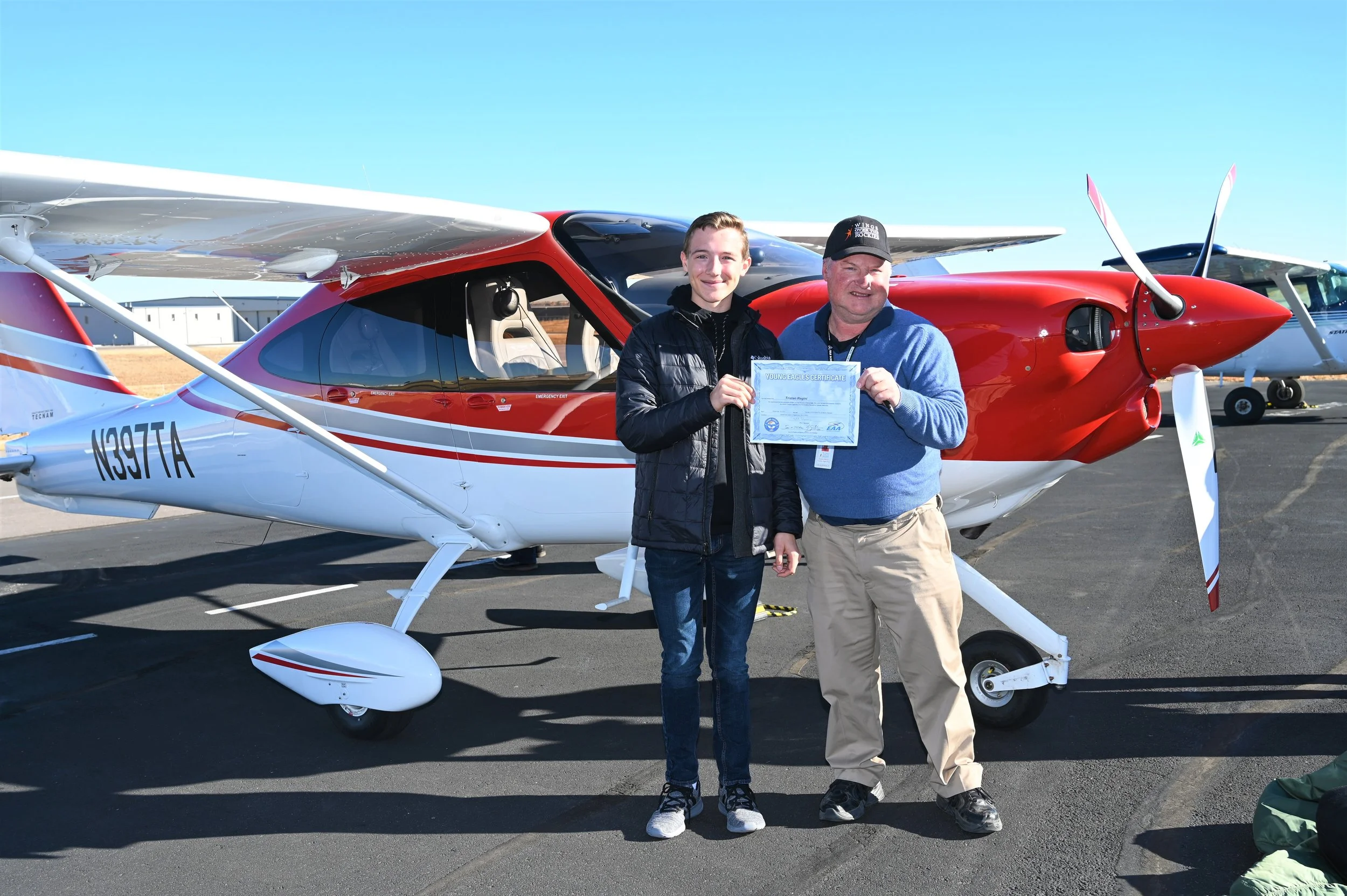 EAA YE 12-18-21 at APA (58).JPG