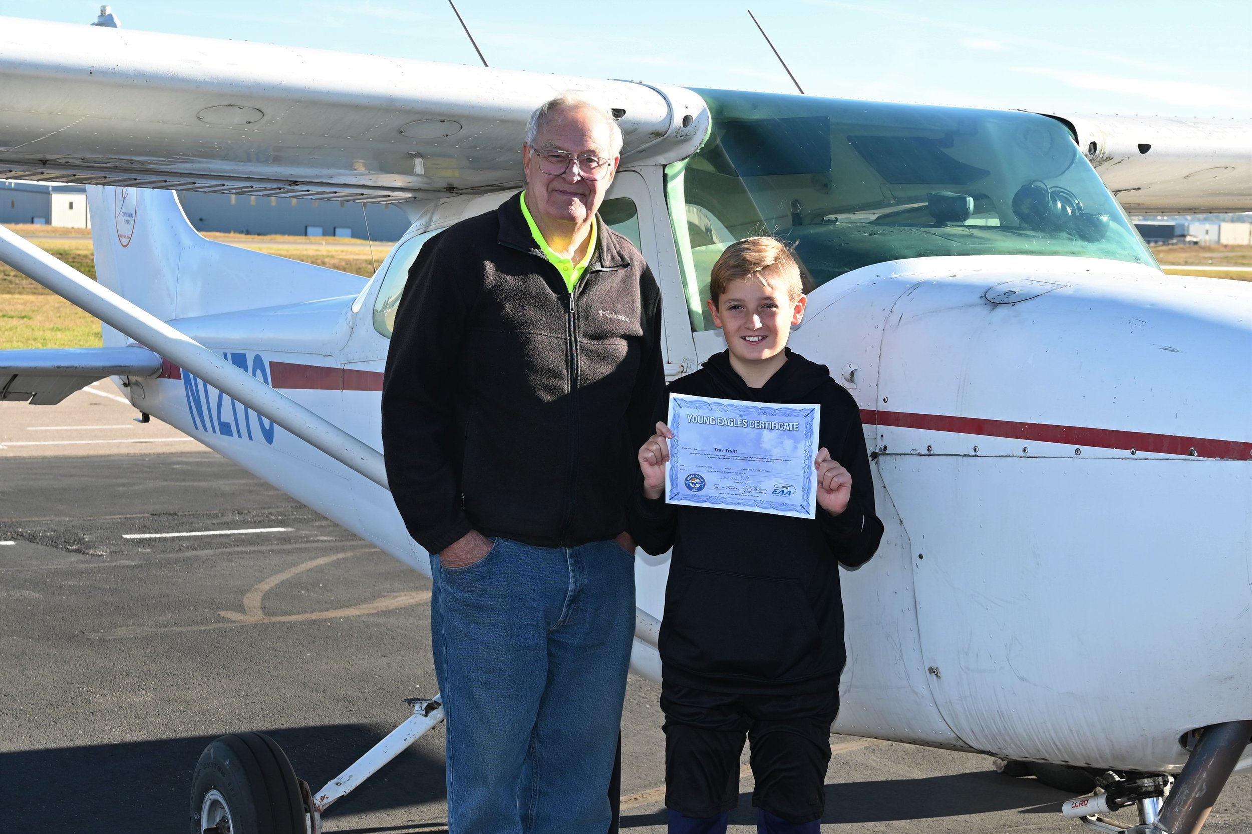 EAA YE 10-15-22 at APA — EAA Chapter 301