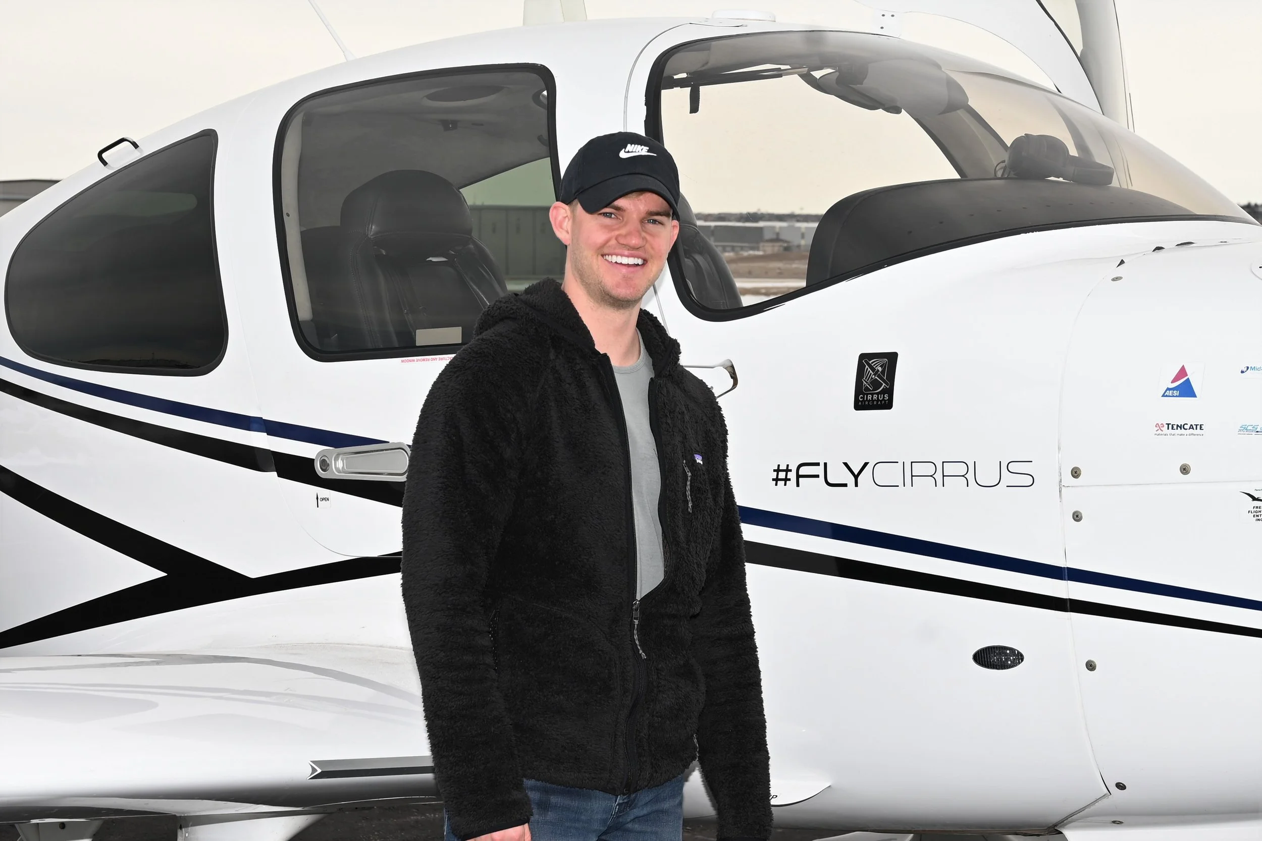 EAA YE pilots 2023 (5).JPG