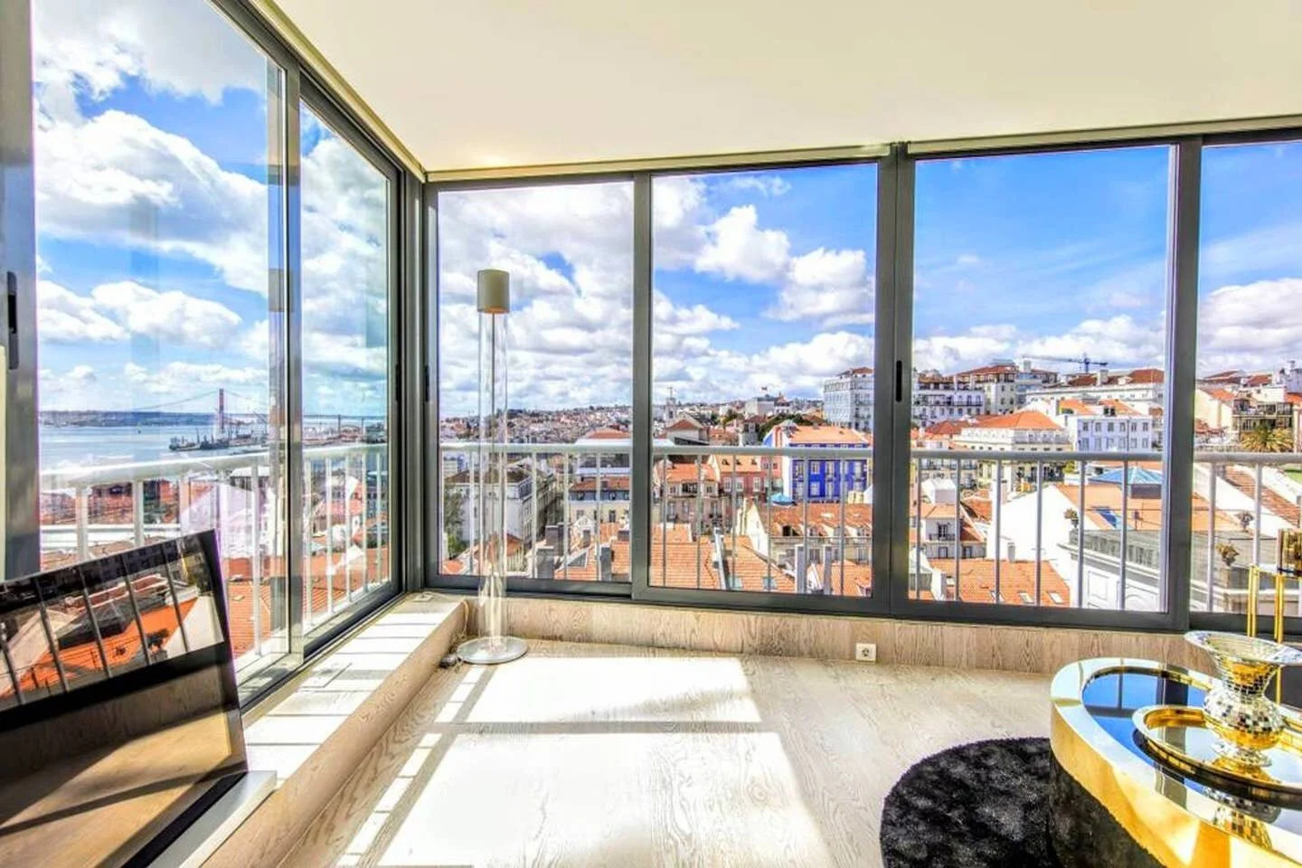 AirBnB Series: Lisbon, Portugal