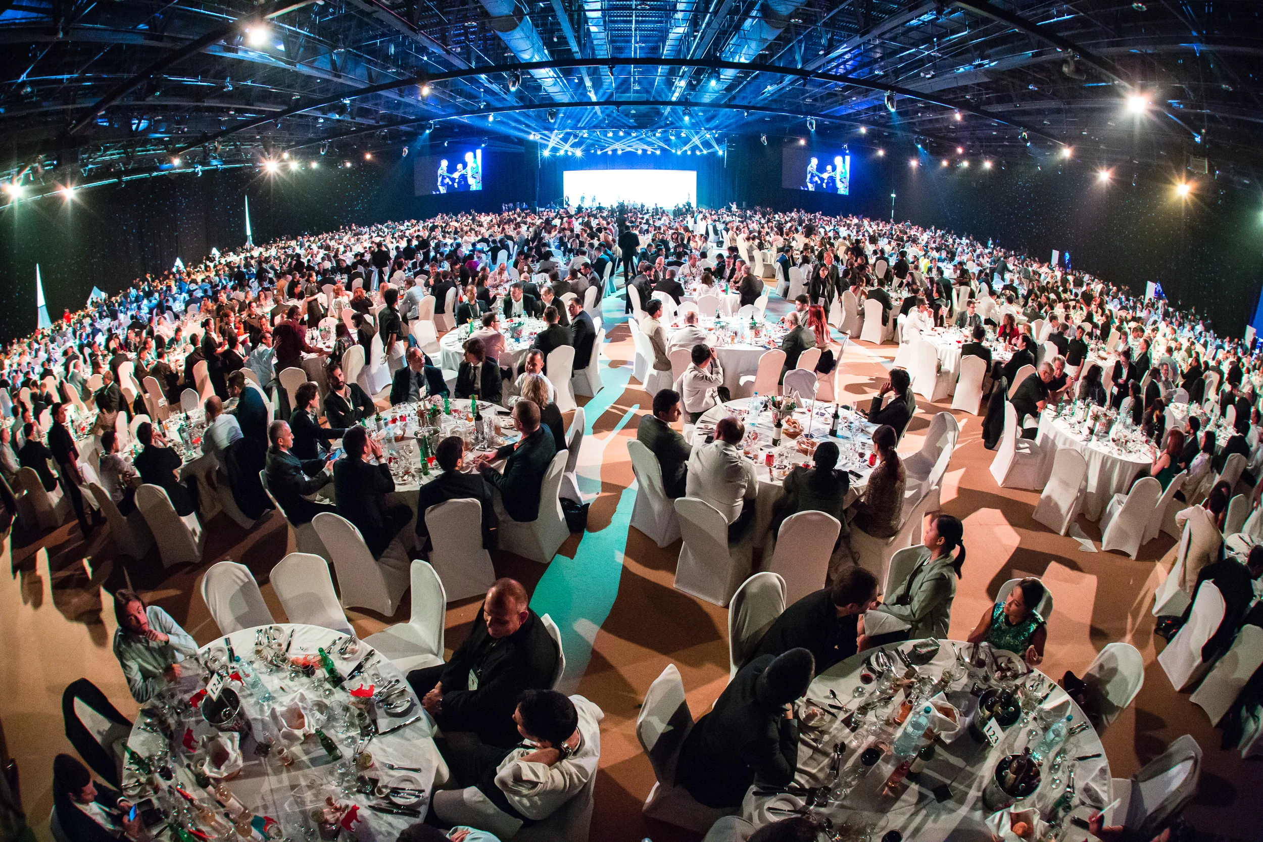gala-dinners-2500px-4.jpg
