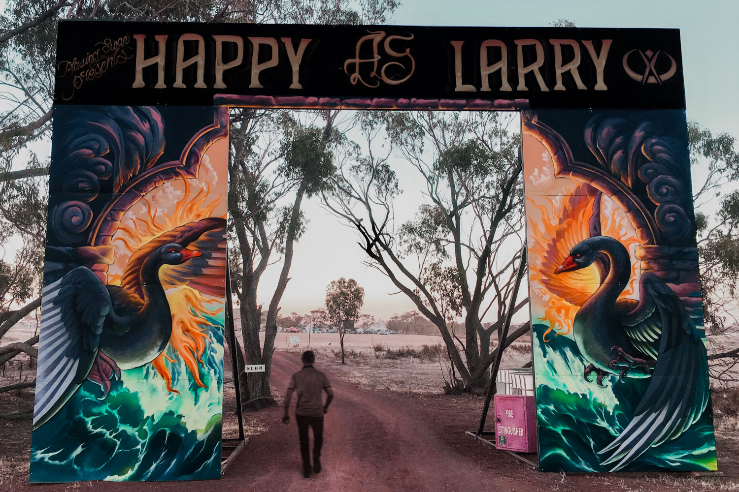 happy-as-larry-thumbnail.jpg
