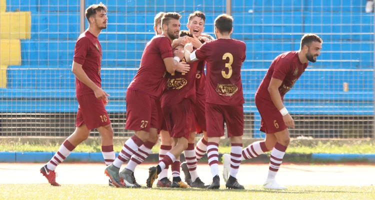 La Morrone rimonta la Brutium e si assesta in vetta (3-1)