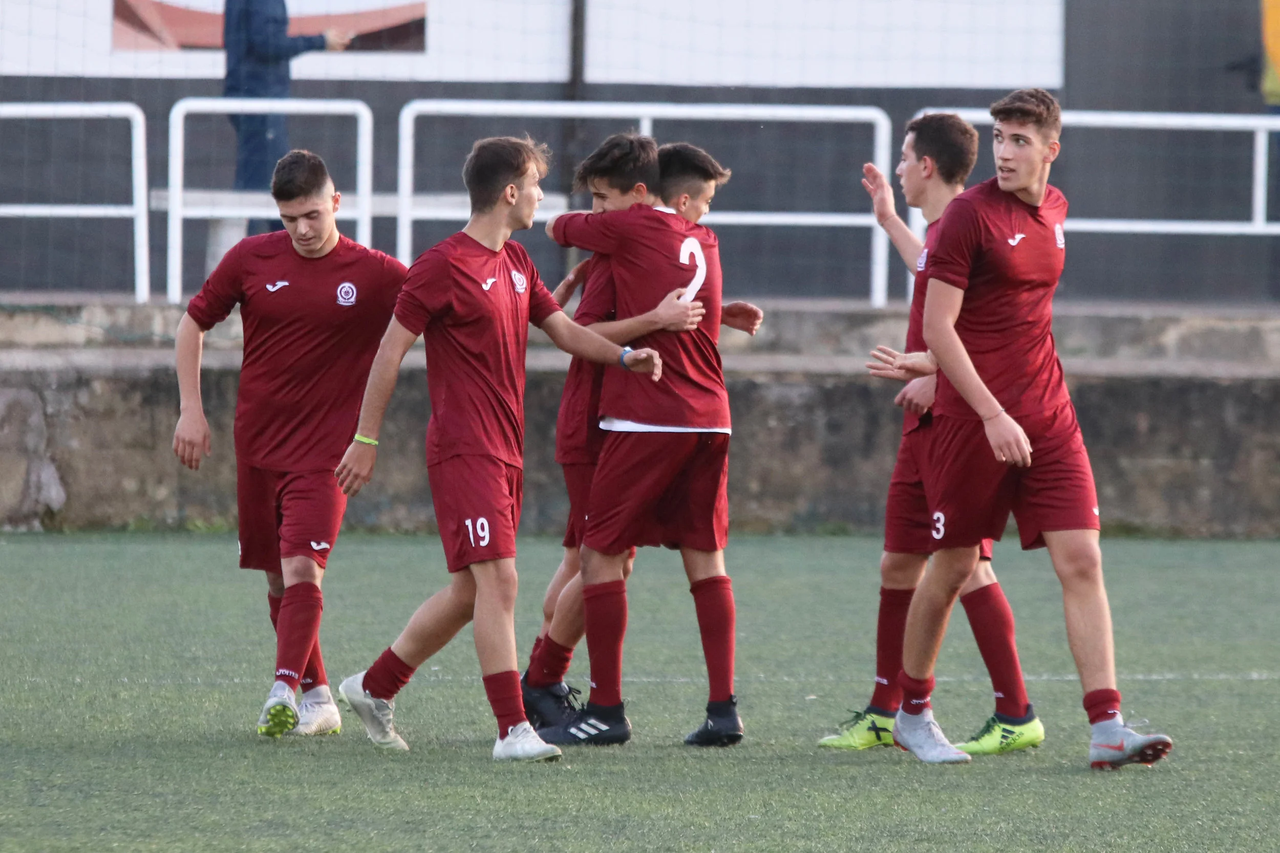 Juniores, cinquina Morrone all'Aprigliano. Bis di Ruffolo (5-0)