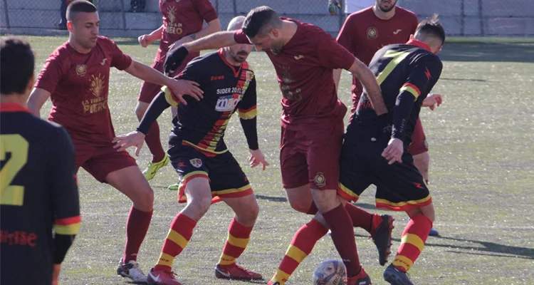 Morrone, un rosso costa caro. Il Sambiase vince 2-1