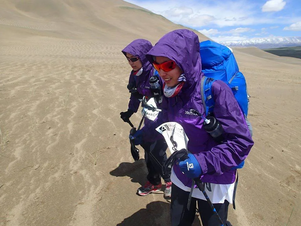 Zainab and Nelofar in The 2015 Gobi March