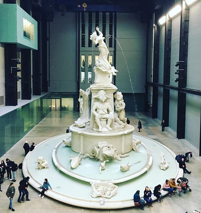 Kara Walker&rsquo;s sombering &lsquo;Fons Americanus&rsquo; @tatemodern__ explores the slave trade in a monumental fountain inspired by the Victoria Memorial. The fountain is made of recyclable materials. #karawalker #tatemodernlondon #irony #sculptu