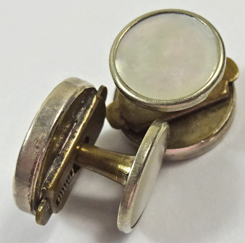 nd895-v4.gif