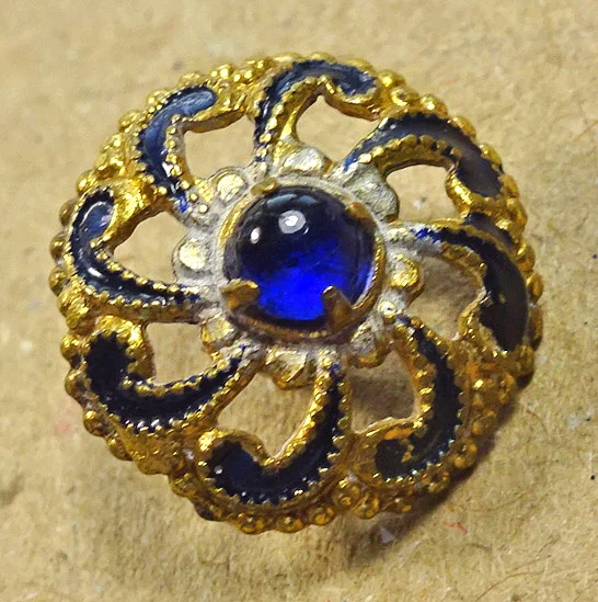 SB537 pierced with blue stone.jpg