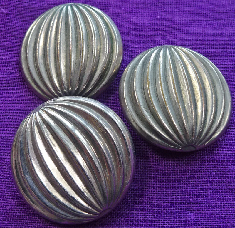 ST763 set of 3 white metal.jpg