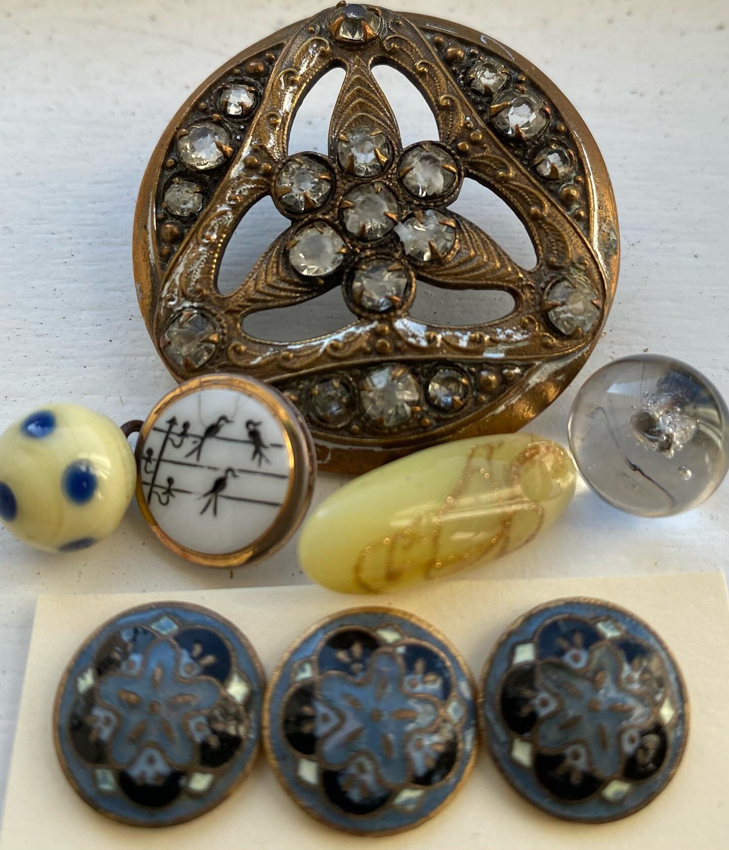 Part of the next batch of antique buttons added to website today #antiquebuttons #vintagebuttons #glassbuttons #pastebutton #enamelbutton