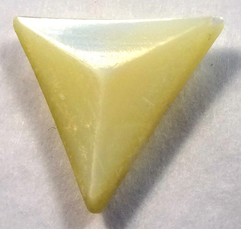 nmop124-pearl-triangle.gif
