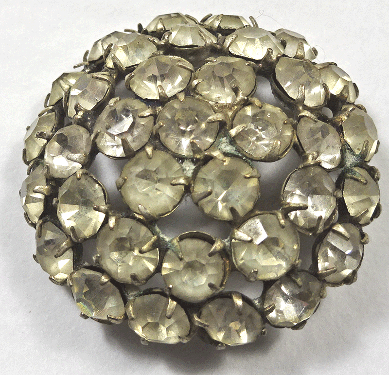 Domed shape paste button