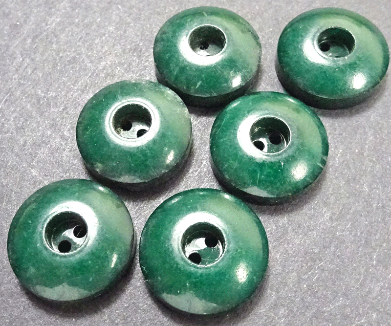 Set of 6 dark green cardigan buttons