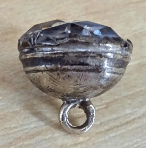Small single paste stone — VINTAGE BUTTON EMPORIUM