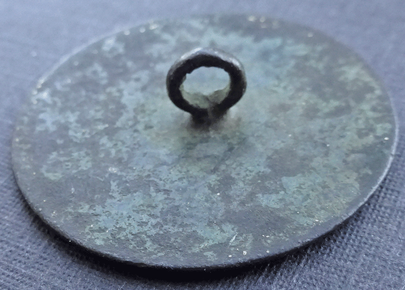 nd897-v2-back.gif