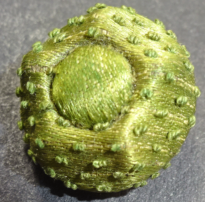 np311-green-silk-french-knots.gif