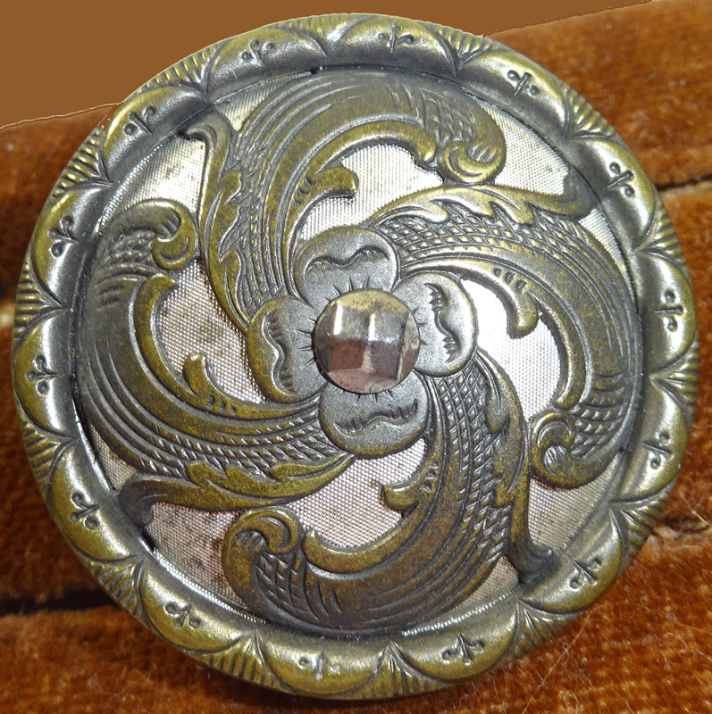 nd896-two-tone-metal-shield.gif