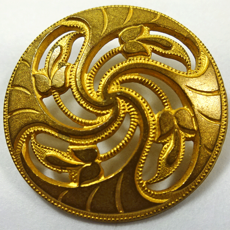 Vintage pierced gilt metal button