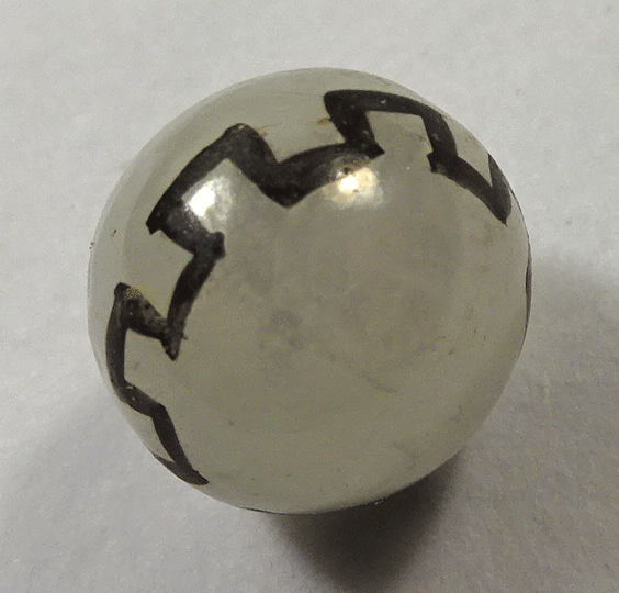 nsc720-white-glass-ball.gif