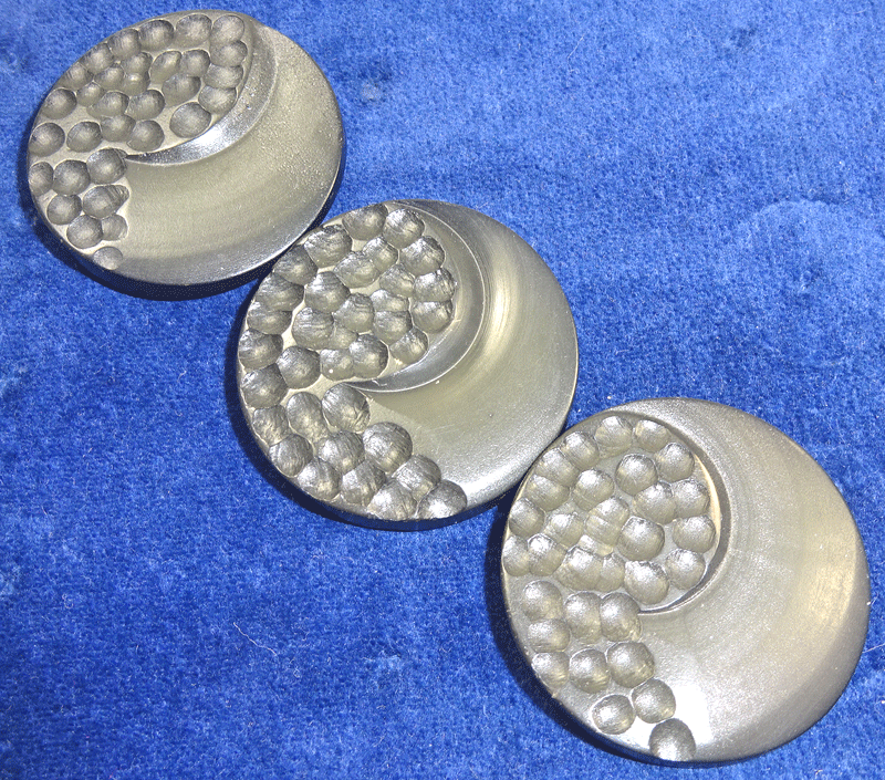 Set of 3 dark green-black textured coat buttons