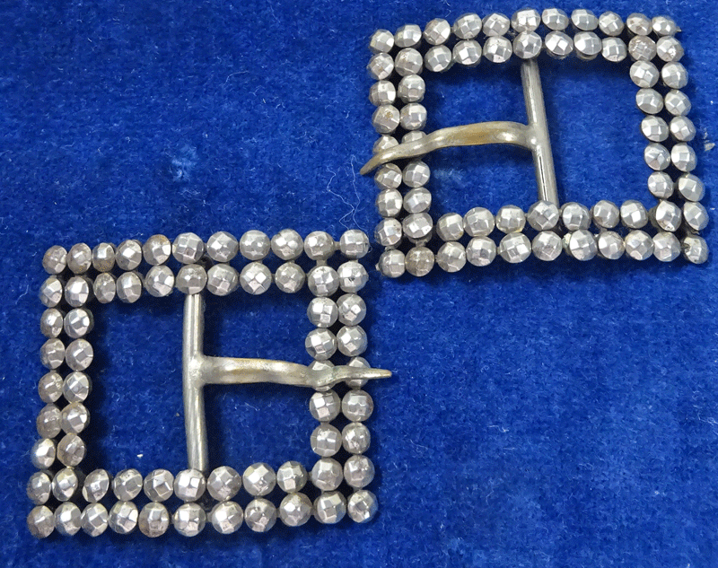 nb277-pair-of-cs-buckles.gif
