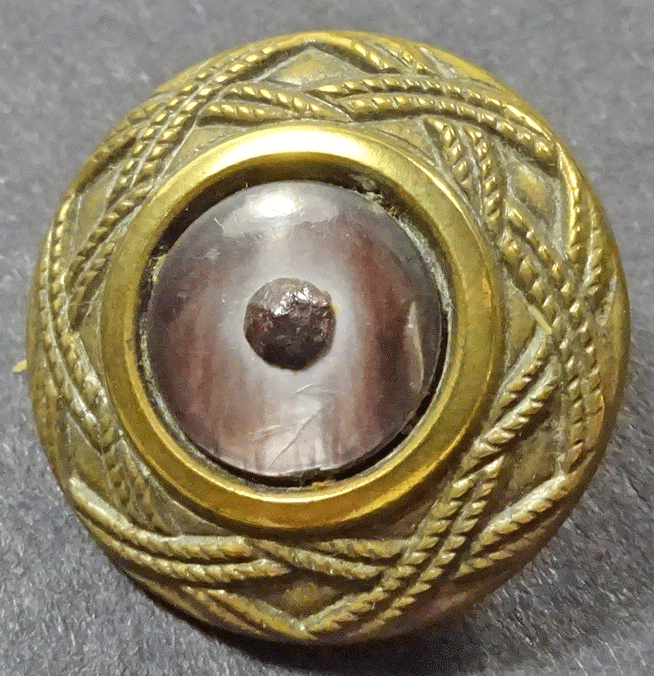 nmof491-pearl-in-metal-plaited-rope.gif