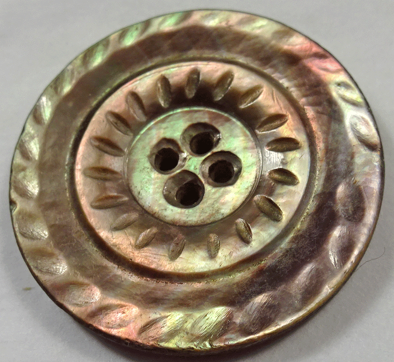 Carved pie crust smokey pearl