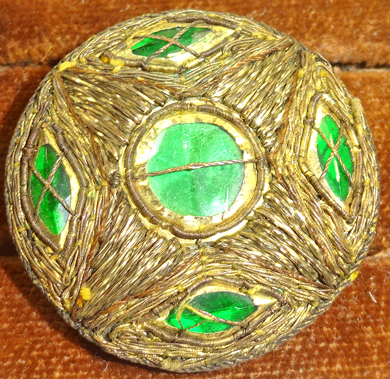 Gold thread passementerie