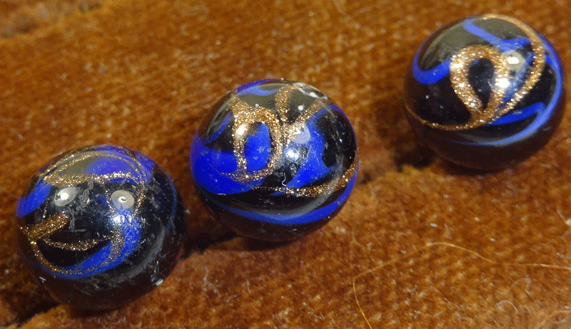 Set of 3 small blue-black ball buttons with gold