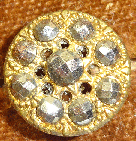 Small pierced metal with cut steels